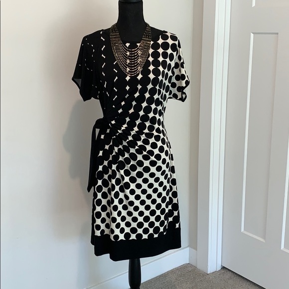 A Pea in the Pod Dresses & Skirts - Pea in the Pod Maternity Dress